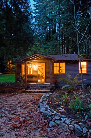 Glen Oaks Big Sur cabin